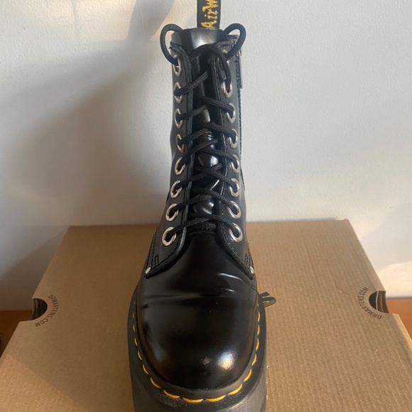 Dr Martens Jadon Max Platform - Picture 7 of 11